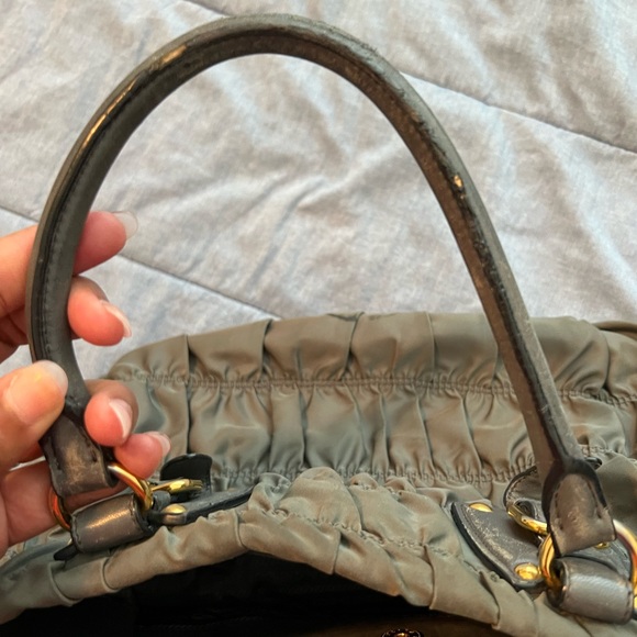 Authentic Prada handbag - Picture 12 of 15